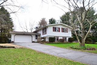 13 Heather Ct, Argyle, IL 61011-9719