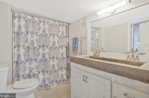 4726 Idlewilde Rd, Shady Side MD  20764-9766 exterior