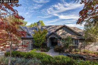 1100 Rahara Dr, Lafayette, CA 94549-2721