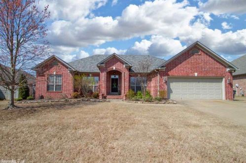 1215 Andy Dr, Conway, AR 72034-5590