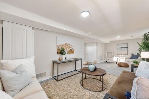 3251 Bannock St, Englewood CO 80110-2417 exterior