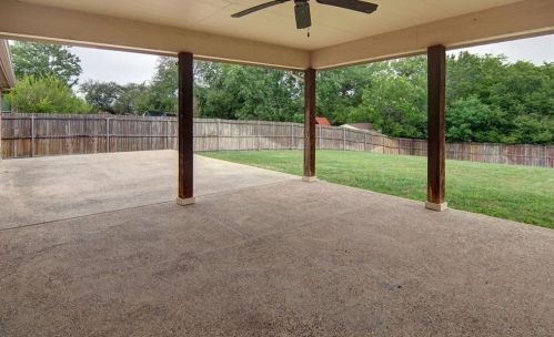 8748 Regal Royale Dr, Fort Worth TX  76108-7947 exterior