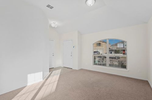 1520 Chama Dr, Fort Worth TX  76119-2666 exterior