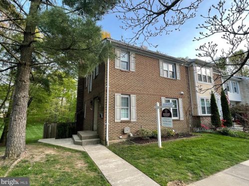 9115 Galbreth Ct, Springfield, VA 22153-1110