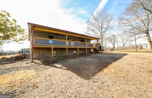824 Brooks Dr, Nicholson, GA 30565-3108