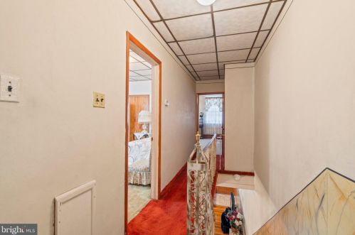 2320 10th St, Philadelphia PA 19133-1538 exterior