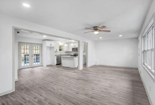 5300 Binford Pl, Atlanta GA  30331-7304 exterior