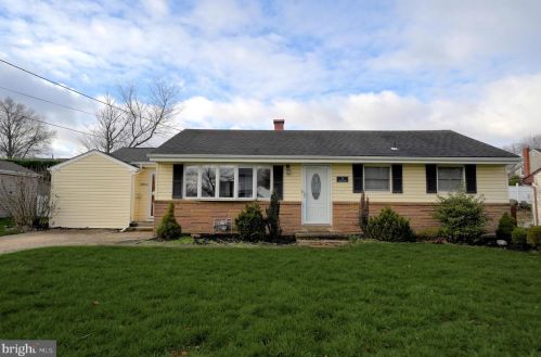 51 Sunset Blvd, Trenton NJ  08690-3950 exterior