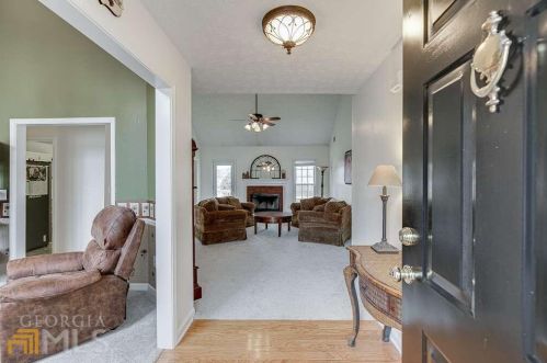 235 Rockingham Dr, Loganville, GA 30052-5411