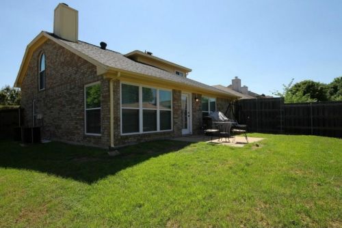 3801 Beaumont Ln, Plano TX  75023-1018 exterior