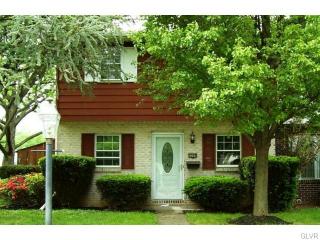 2249 Grv St, Allentown PA  18104-2528 exterior