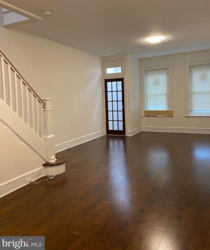 613 Front St, Camden NJ  08102-2129 exterior