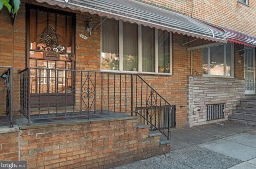 2320 10th St, Philadelphia, PA 19133-1537