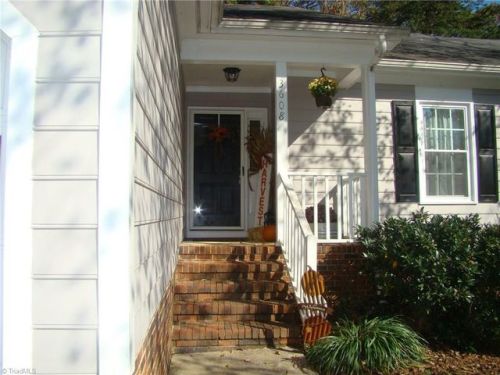 3608 River Lake Ct, Greensboro, NC 27410-8416