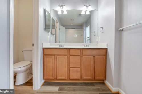 399 Lord Fairfax St, Charles Town WV  25414-2609 exterior