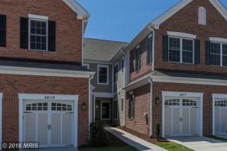 44117 Peirosa Ter, Fairfax, VA 20152-6119