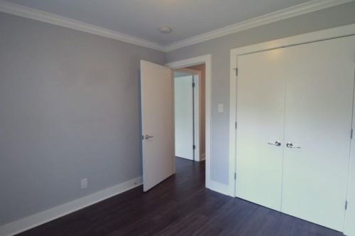 7513 Carriage Dr, Austin TX  78752-1401 exterior