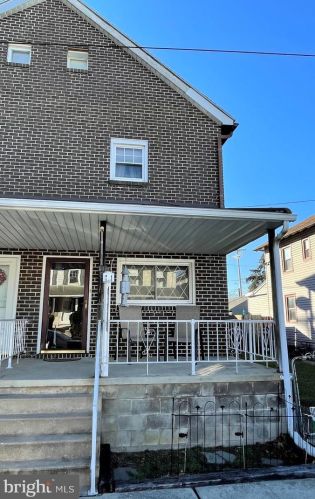 316 Warren St, York, PA 17403-2547