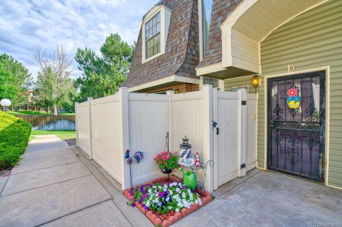 15503 Wyoming Dr, Aurora, CO 80017-4075