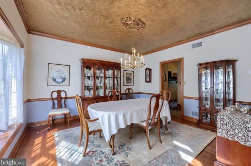 1991 Pickering Trl, Lancaster PA 17601-4972 exterior