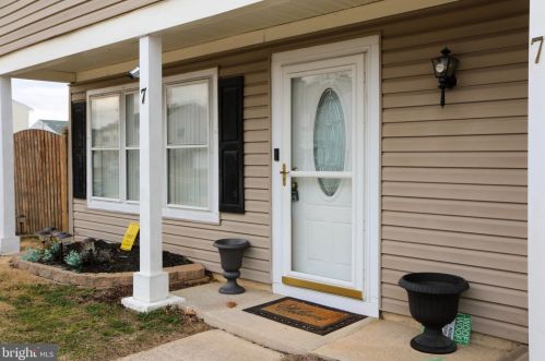 7 Logan Ct, Erial, NJ 08081-1948
