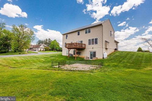 2355 View Rd, Lancaster PA  17602-1844 exterior