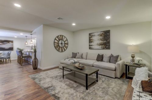 920 Fairview St, Anaheim CA  92801-3414 exterior