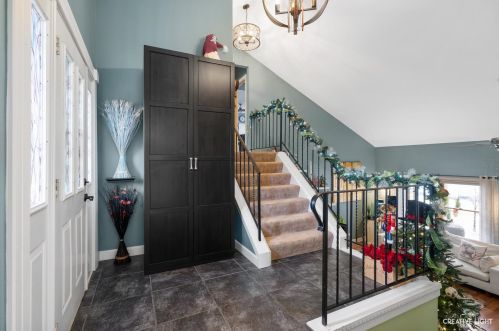 1900 Victor Ln, Hanover Park, IL 60133-5973