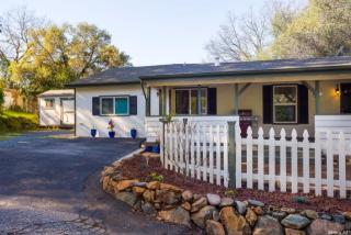 1200 Auburn Ravine Rd, Auburn, CA 95603-3606