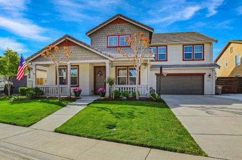 9476 Hollow Springs Way, Elk Grove, CA 95624-4076