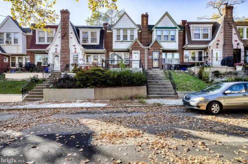 6220 Hancock St, Philadelphia, PA 19120-1505