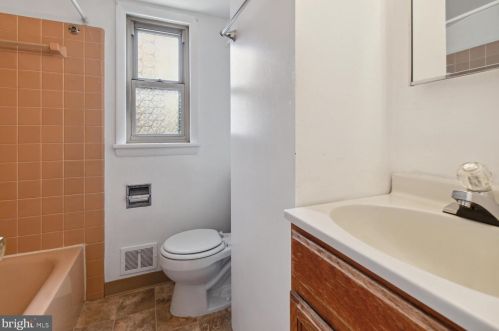 2305 Douglas Ct, Silver Spring MD 20902-4757 exterior