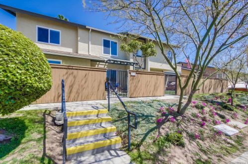 10190 Kerrigan St, Santee, CA 92071-1228