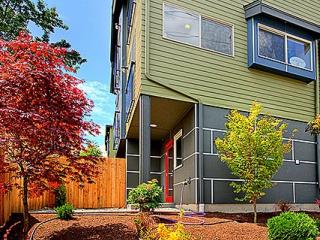 4791 35th Ave, Seattle, WA
