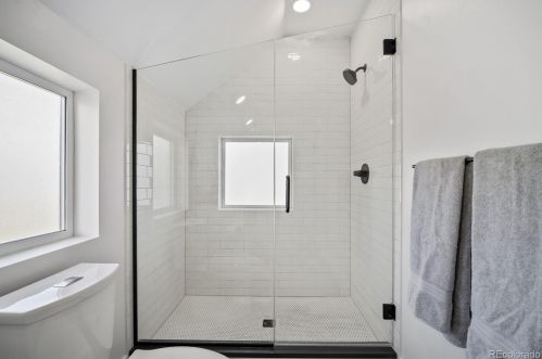 2115 Harlan St, Denver CO  80214-1147 exterior