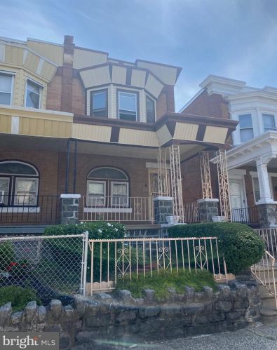 315 51st St, Philadelphia, PA 19139-0015