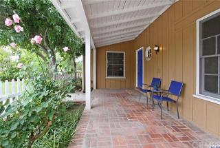 2329 Oliveras Ave, Altadena, CA 91001-2932