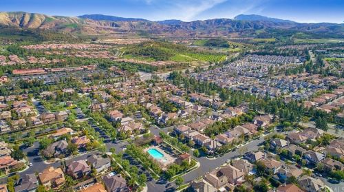 24 Malibu, Irvine, CA 92602-1036