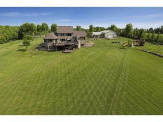 4925 250th St, Elko, MN 55020-9555