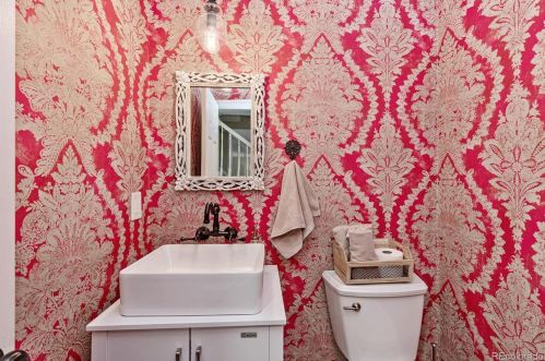 6775 Heritage Pl, Englewood CO 80111-4639 exterior