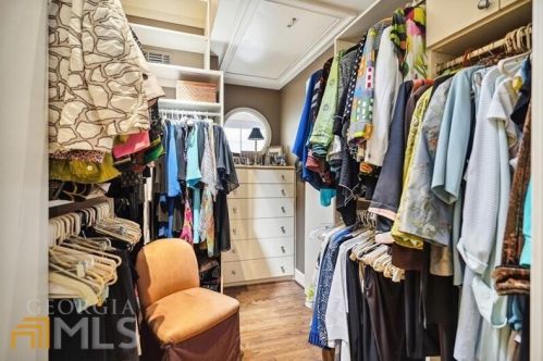 3281 Habersham Rd, Atlanta GA 30305-1170 exterior