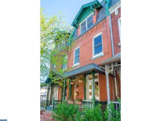4402 Sansom St, Philadelphia, PA 19104-2916