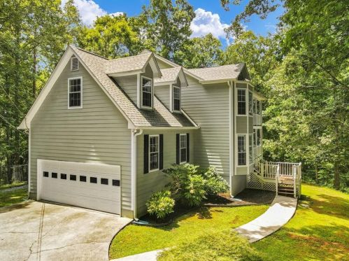 255 Hale Mountain Ct, Hiram, GA 30141-4529