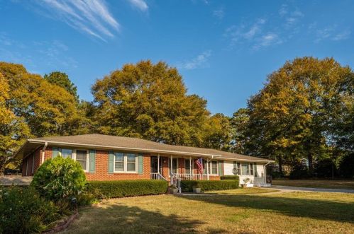 639 Rocky Branch Rd, Villa Rica, GA 30180-2209