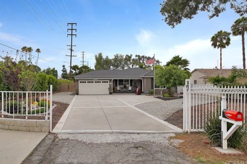 904 Grovecenter St, Covina, CA 91722-4123