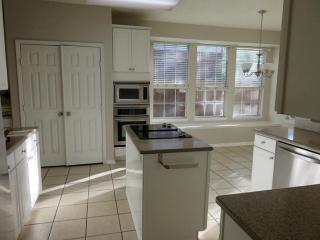 1211 Moss Dale Dr, Sugar Land TX  77479-6299 exterior