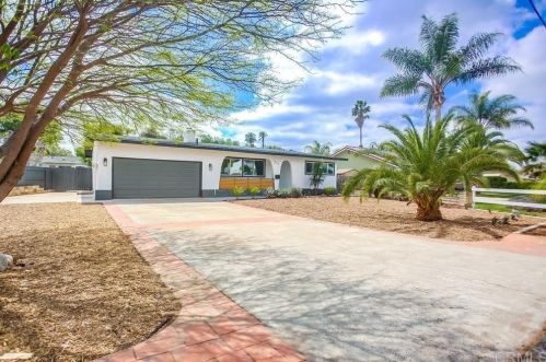1223 Rock Springs Rd, San Marcos CA  92069-3219 exterior
