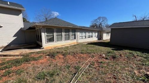 1009 Martin Dr, Gainesville, GA 30501-7066