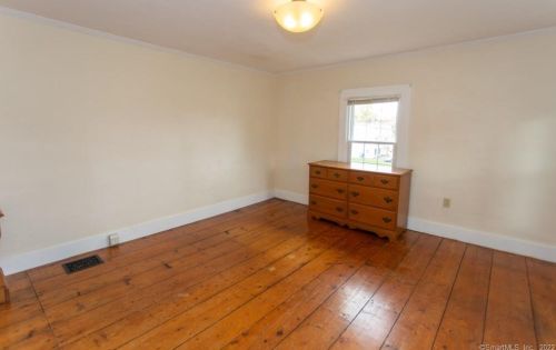 314 Westchester Rd, Colchester CT  06415-2426 exterior