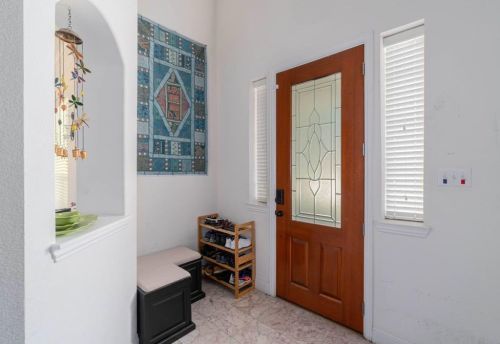 1236 Tioga Dr, Irving TX  75063-6199 exterior